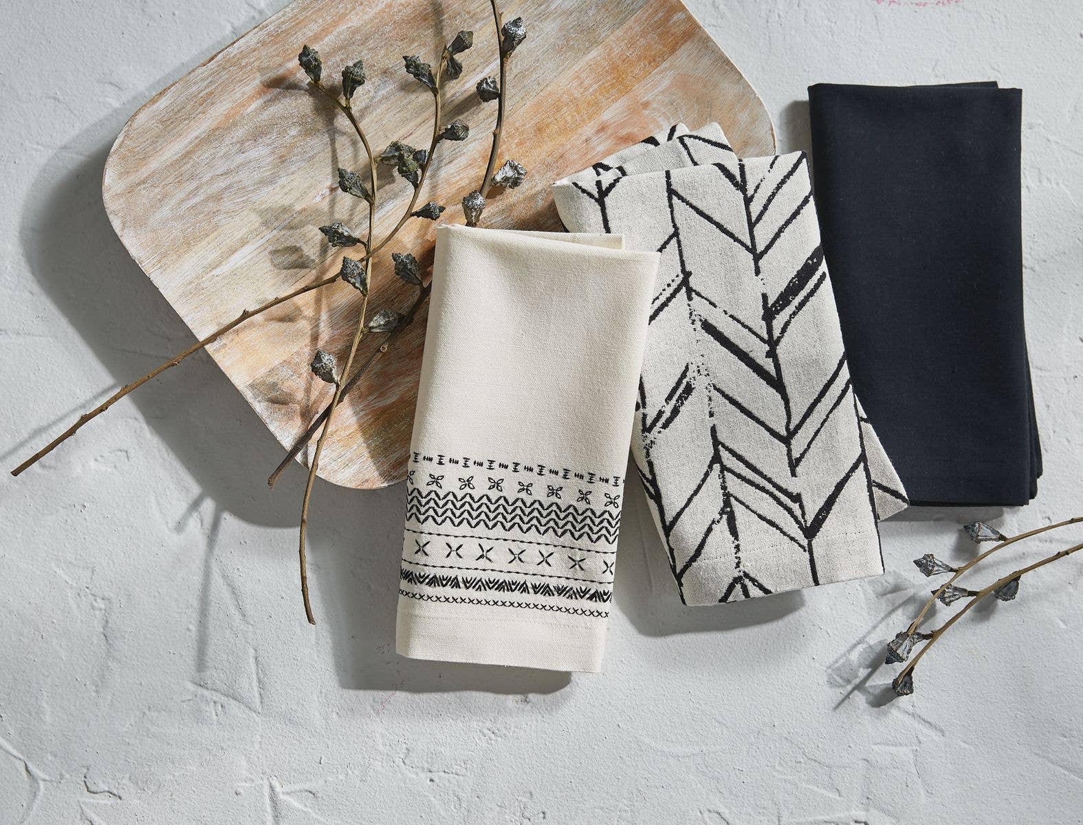 Elements Napkin - Black