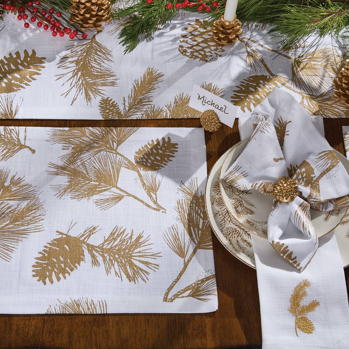 Patricia Heaton Home Gold Pinecone Napkin