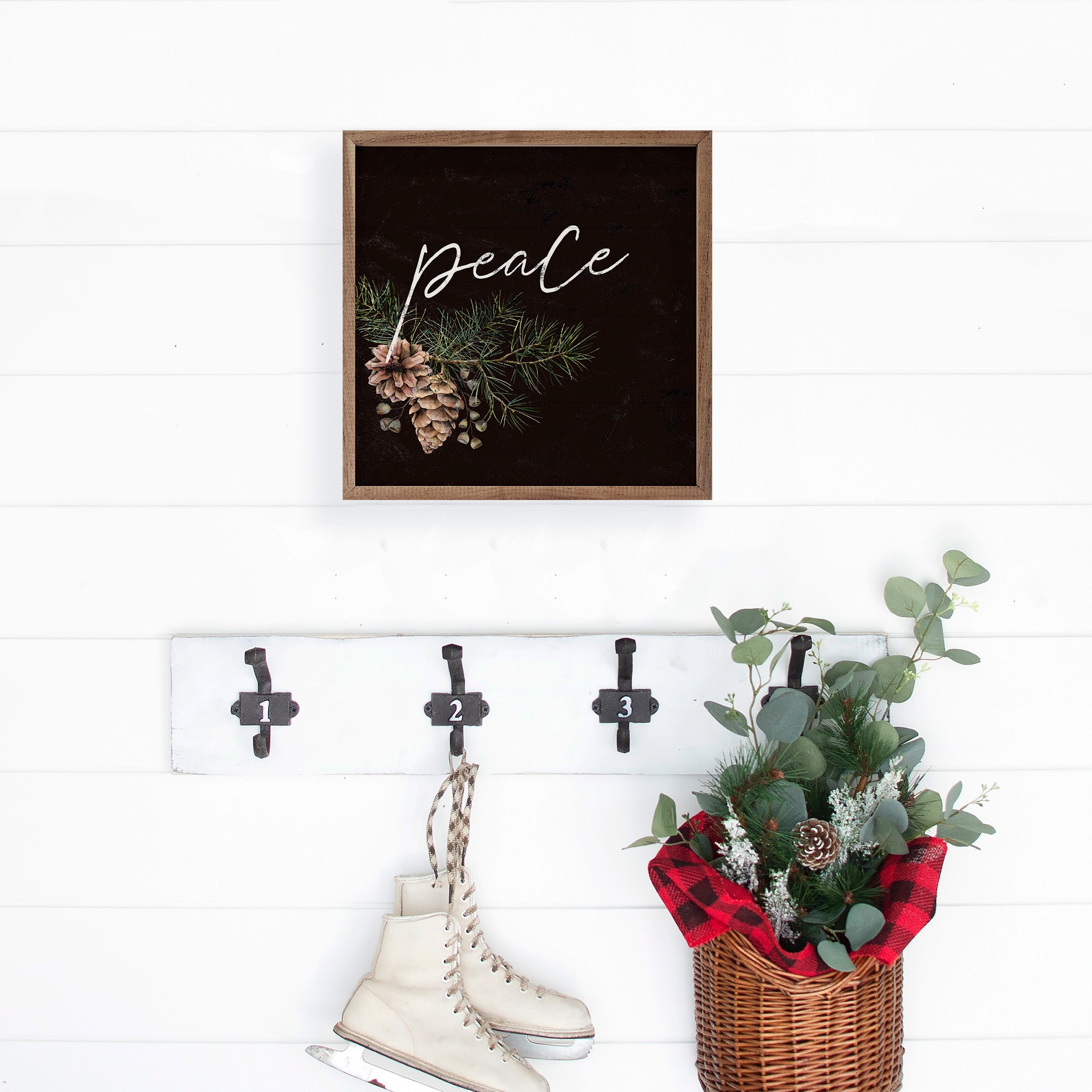Pinecone Peace Branch Black