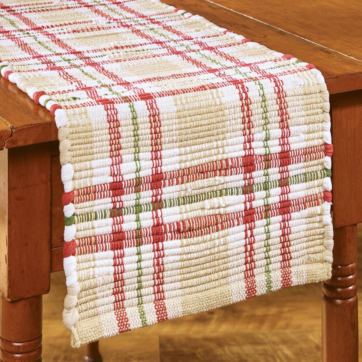 Cozy Christmas Chindi Runner 54"L